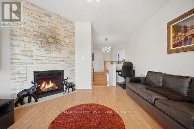 19 THORNBUSH BOULEVARD - Image 21