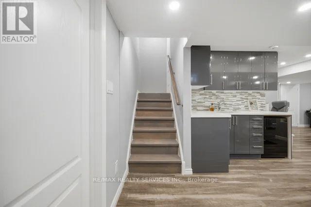 19 THORNBUSH BOULEVARD - Image 37