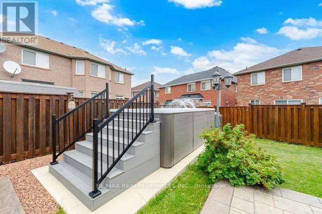 19 THORNBUSH BOULEVARD - Image 48