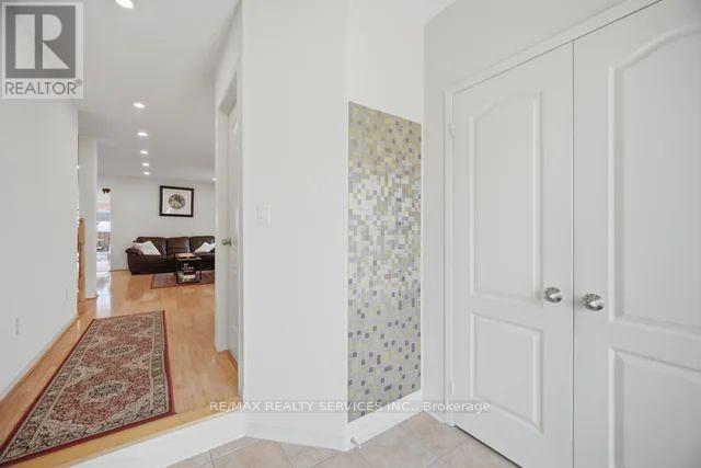 19 THORNBUSH BOULEVARD - Image 6
