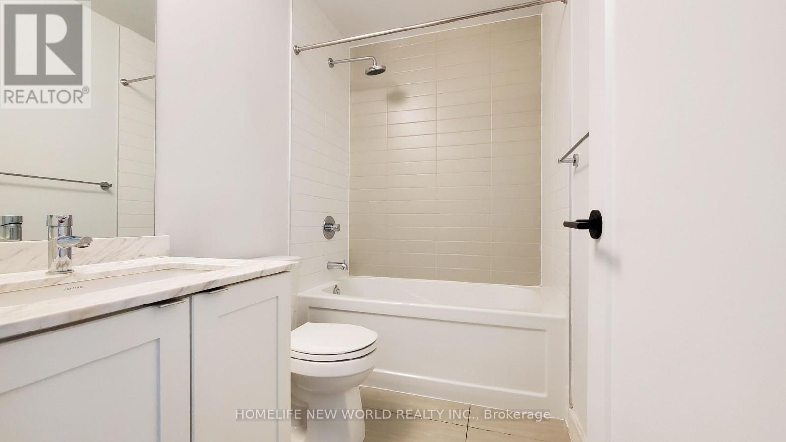 #2015 4055 PARKSIDE VILLAGE DRIVE - 12