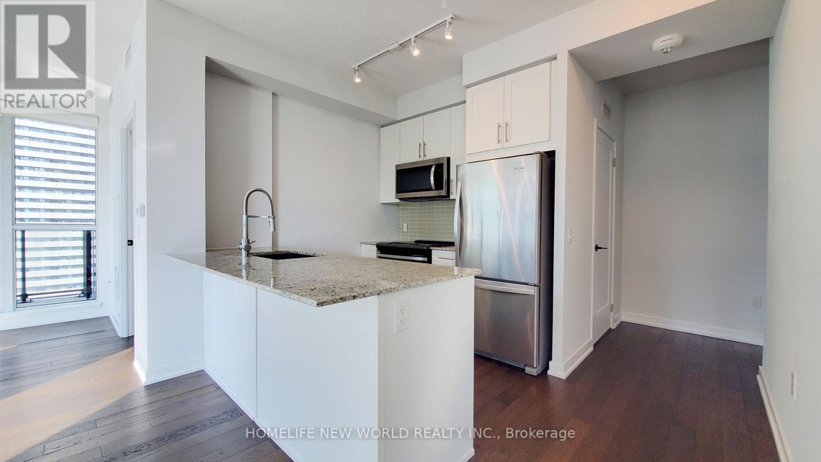 #2015 4055 PARKSIDE VILLAGE DRIVE - 7