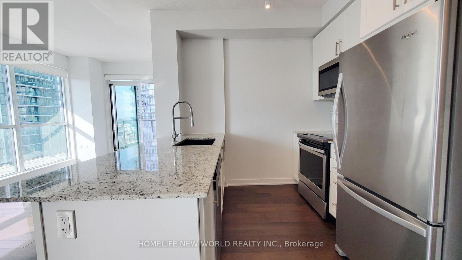 #2015 4055 PARKSIDE VILLAGE DRIVE - 8