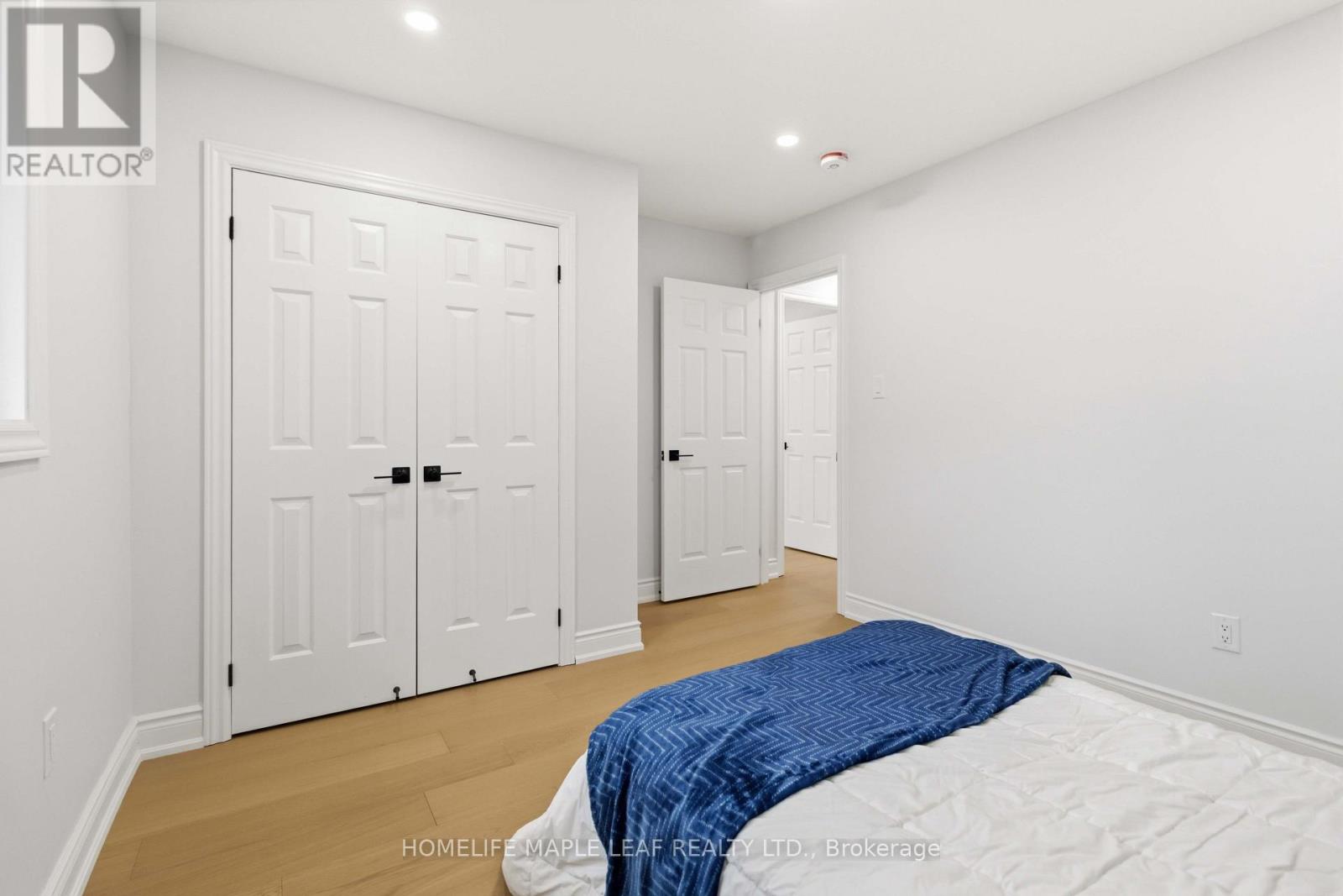 90 BURGBY AVENUE - Image 21