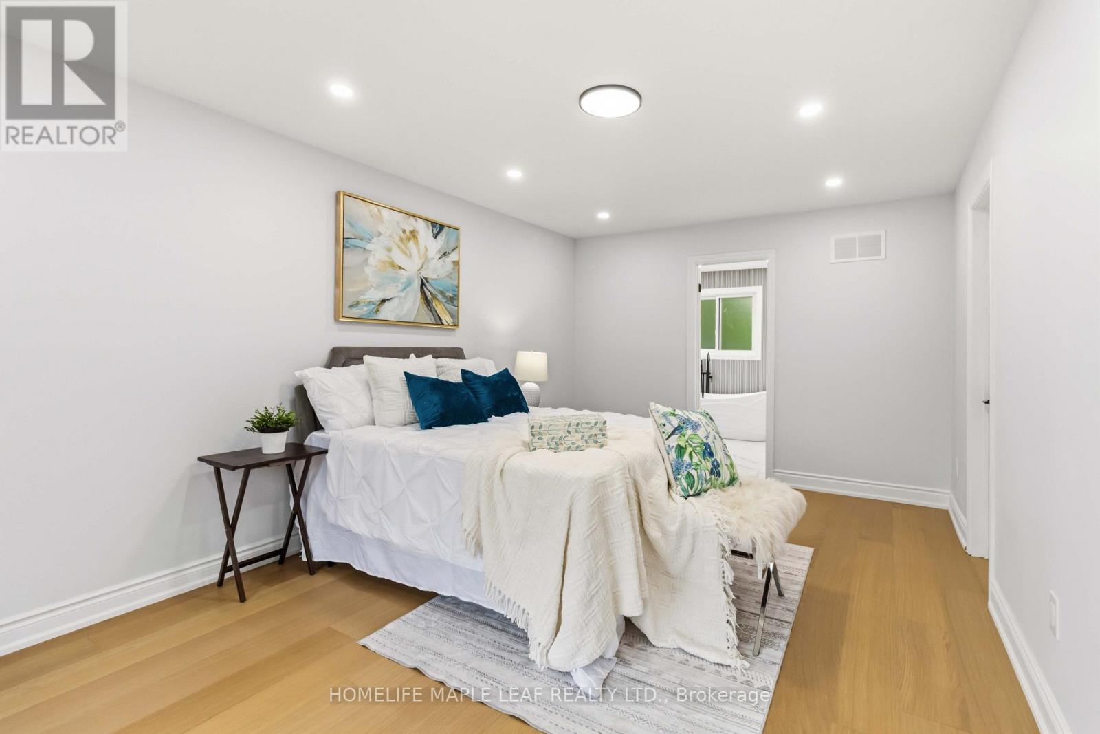 90 BURGBY AVENUE - Image 29