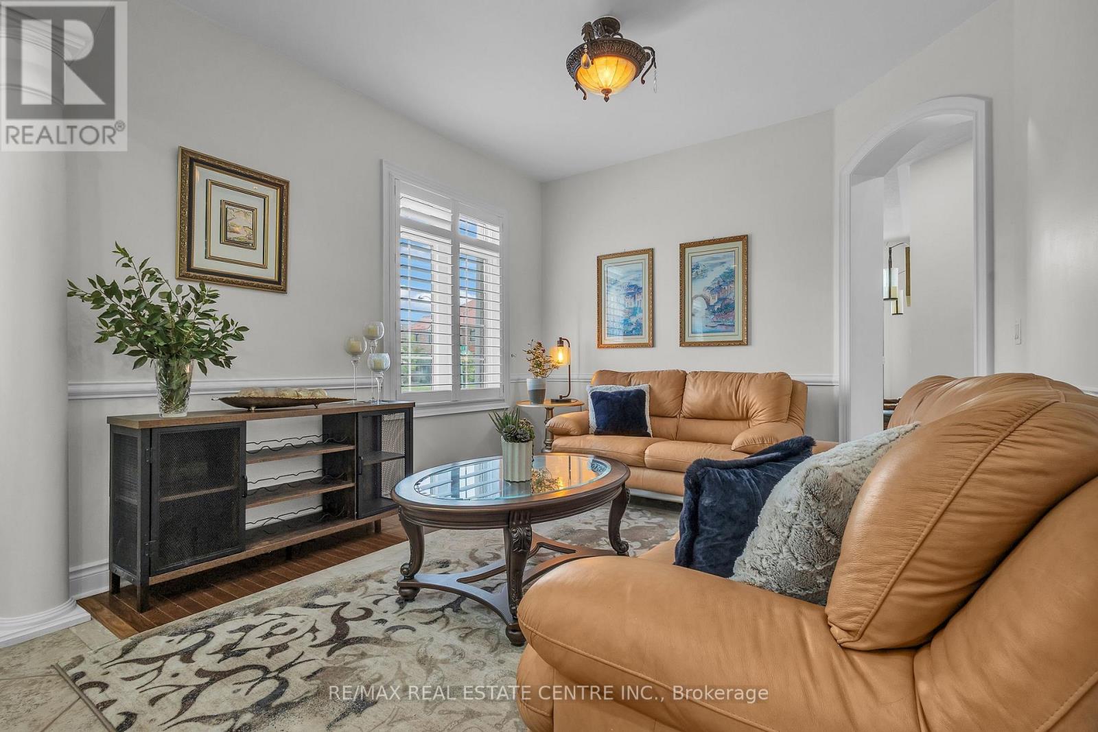 2 JANETVILLE STREET - 11