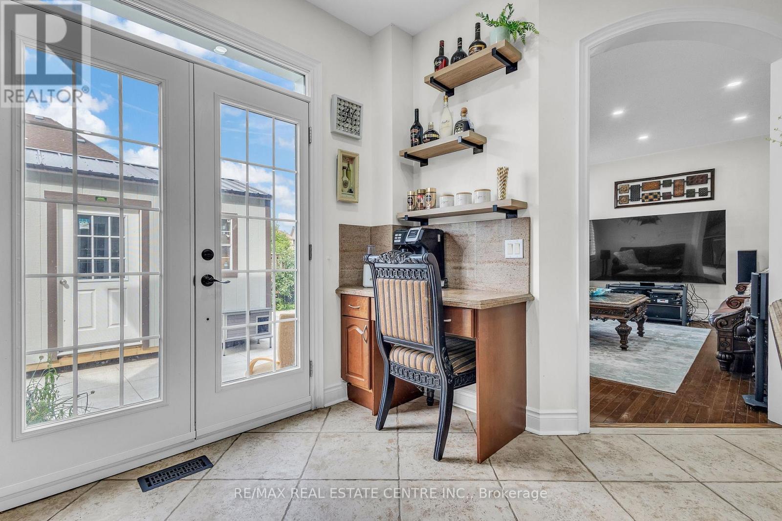 2 JANETVILLE STREET - 19