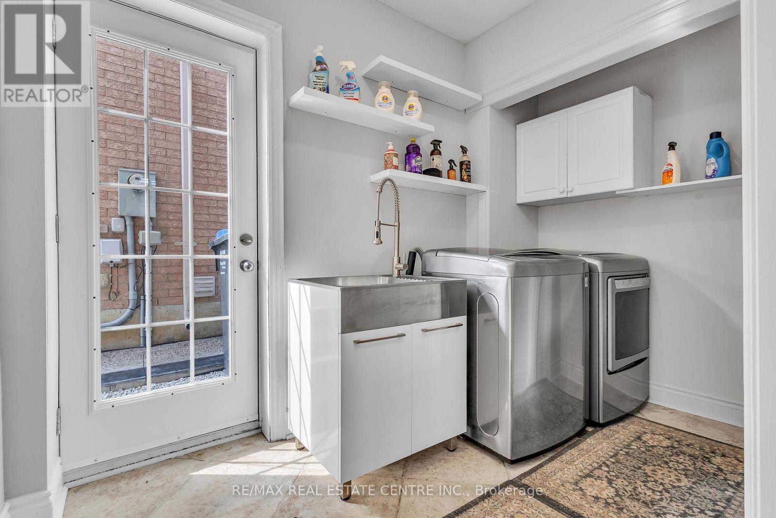 2 JANETVILLE STREET - 34
