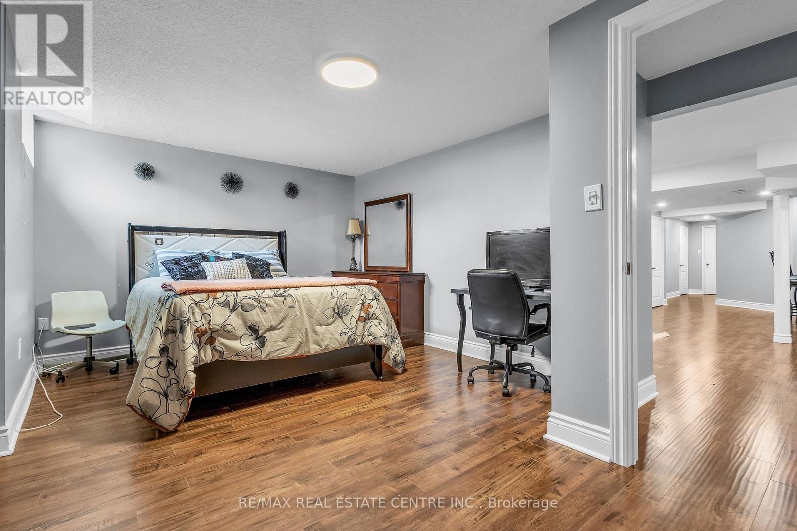 2 JANETVILLE STREET - 42