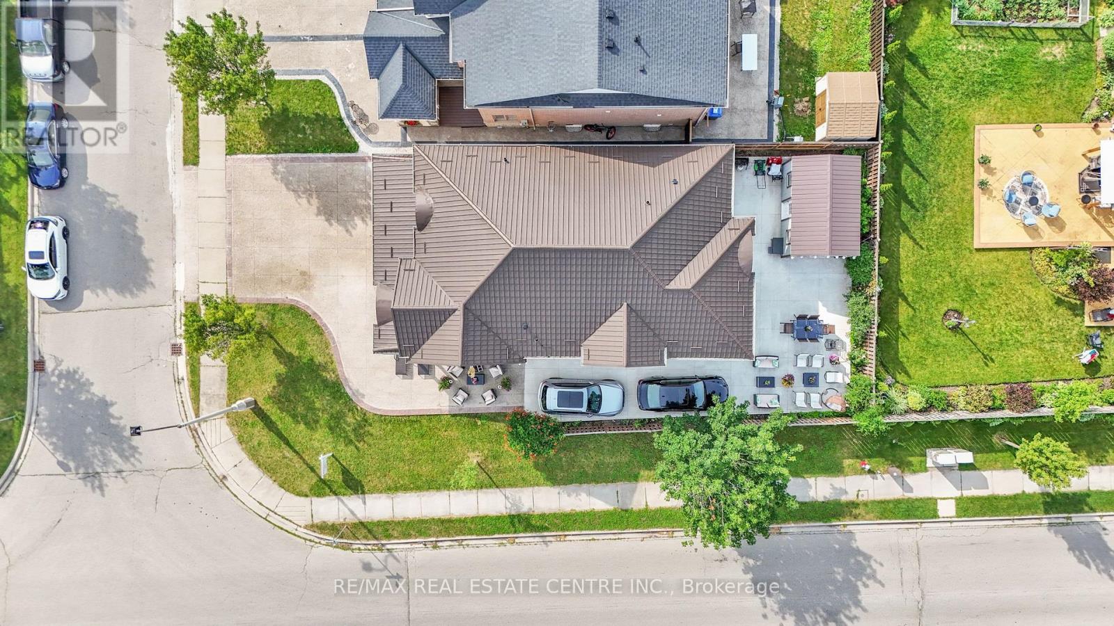2 JANETVILLE STREET - 7