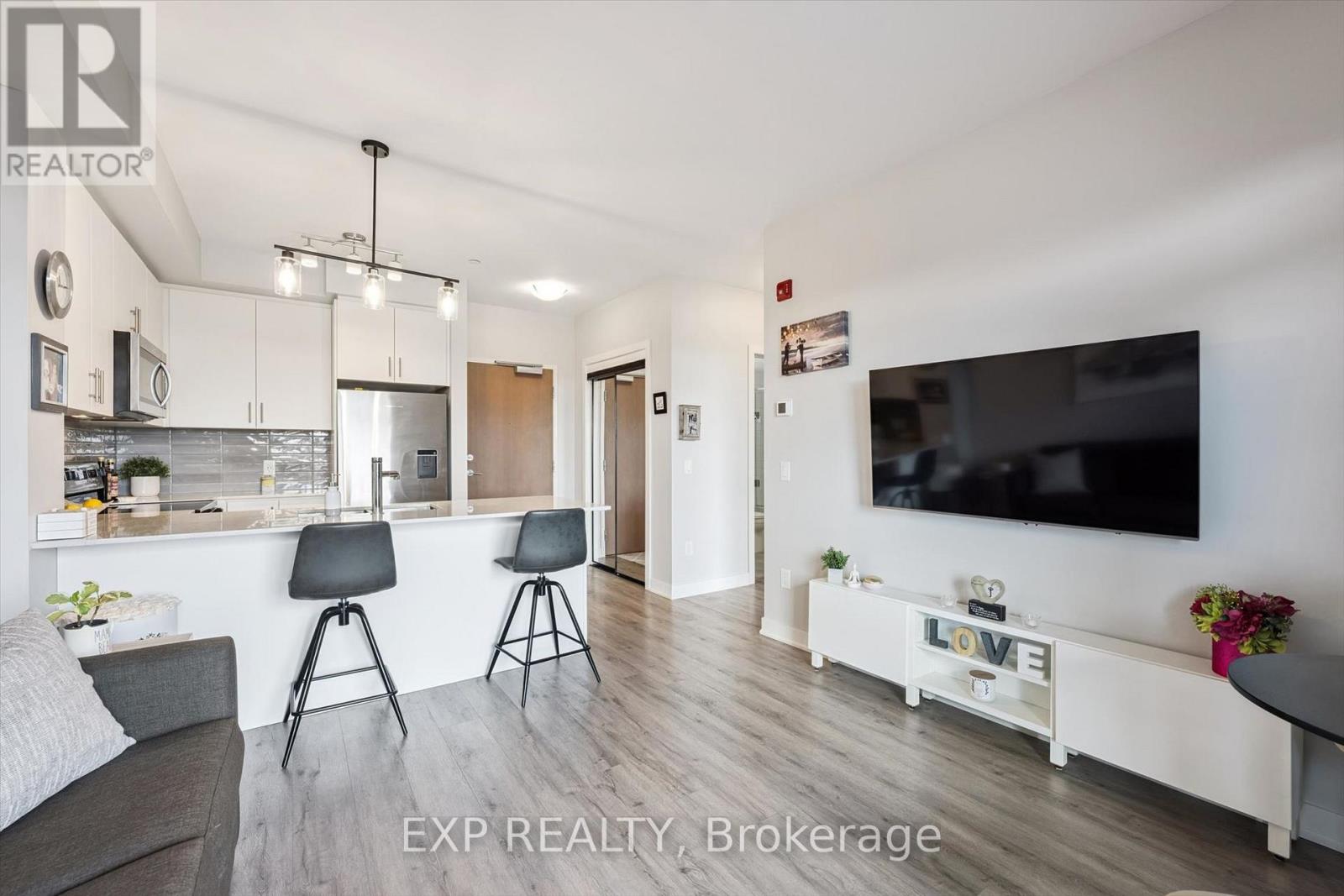 340 PLAINS ROAD E - 13
