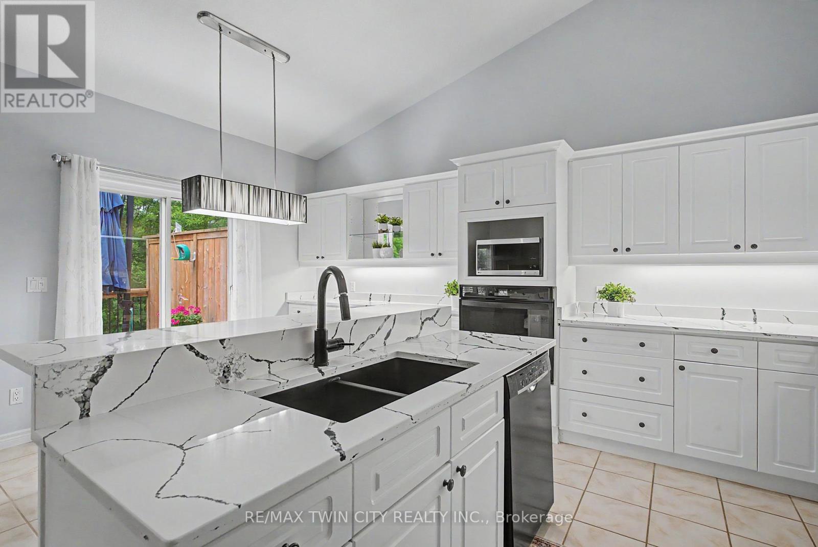 #3 24 HARDY ROAD - 10