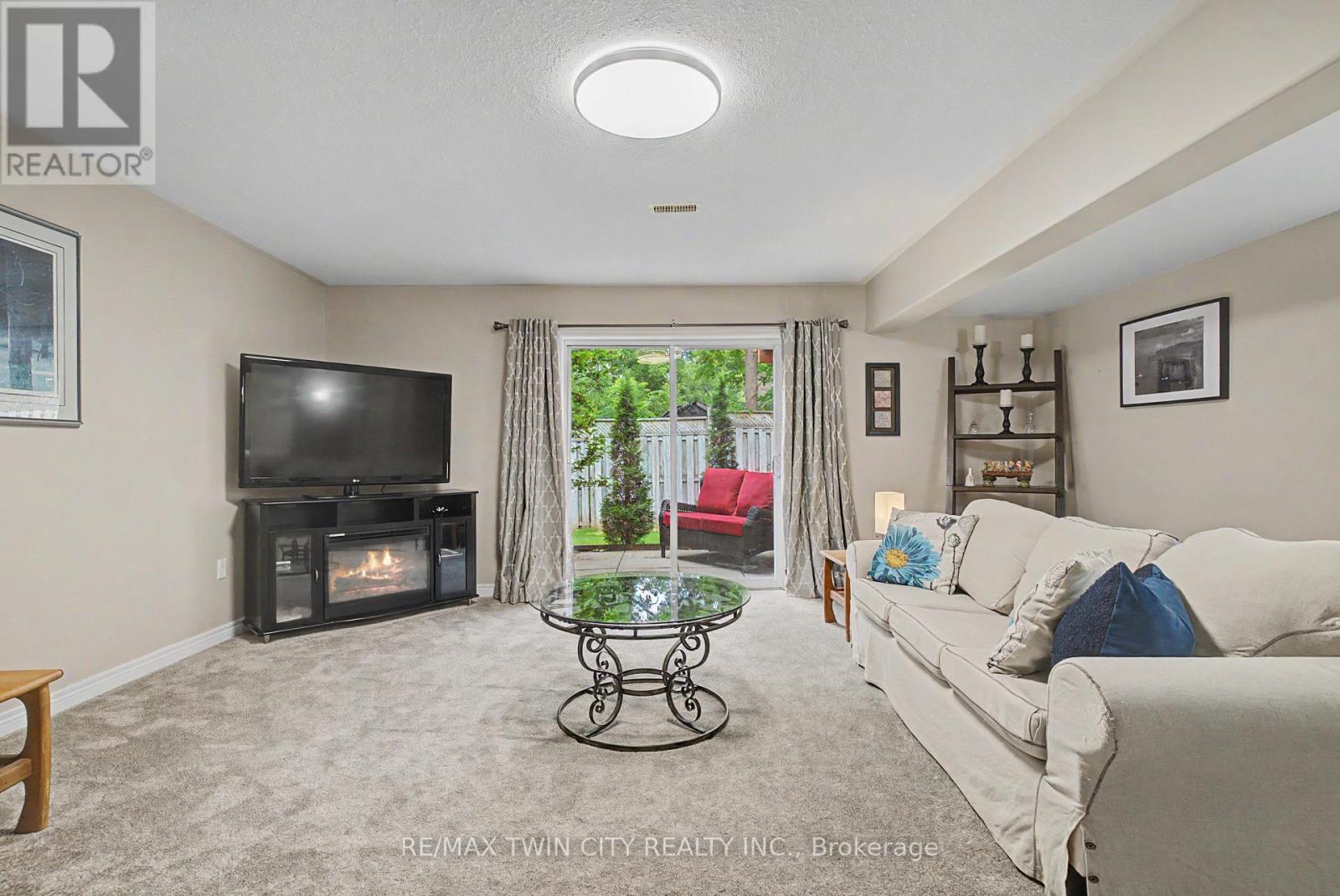 #3 24 HARDY ROAD - 25