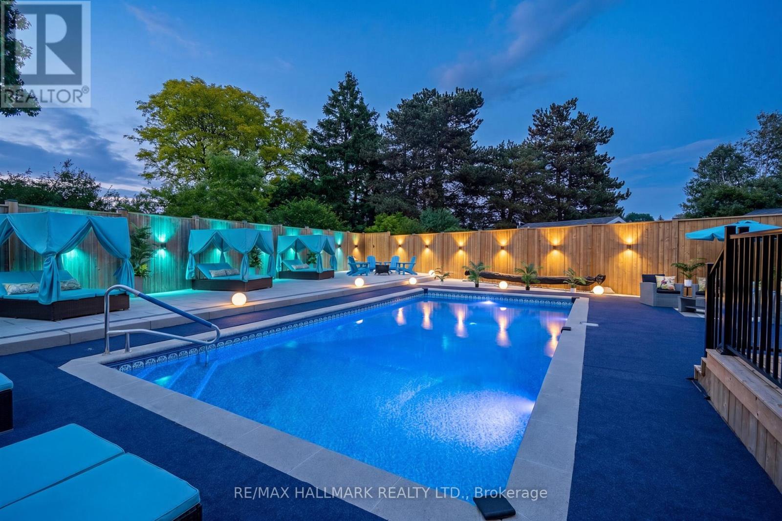119 CHARLOTTE PLACE - 1