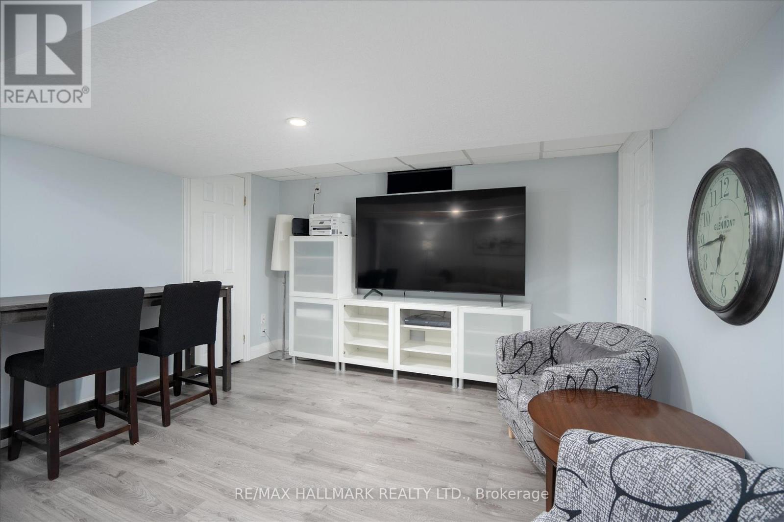 119 CHARLOTTE PLACE - 25