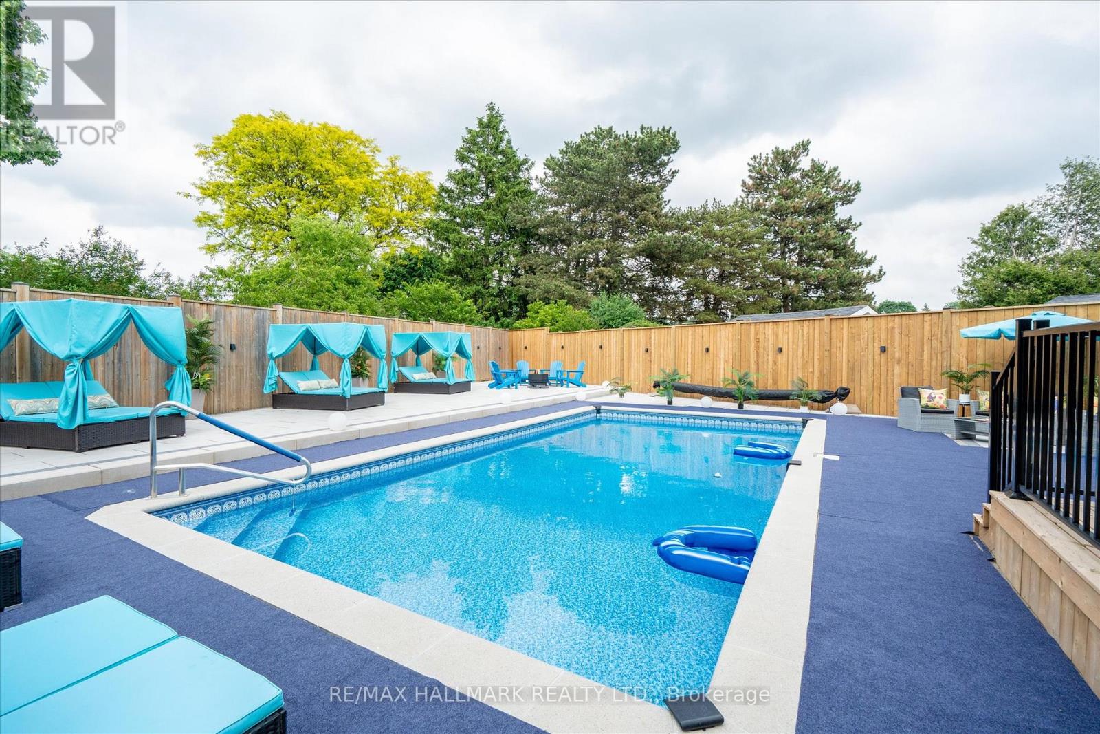 119 CHARLOTTE PLACE - 28