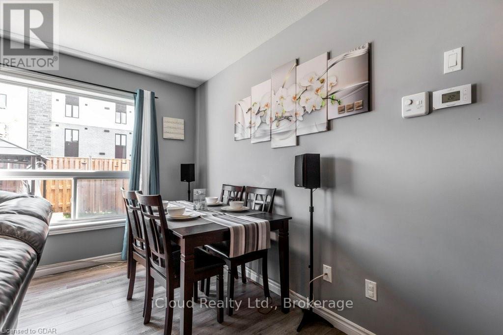 122 SUMMIT RIDGE DRIVE - 10