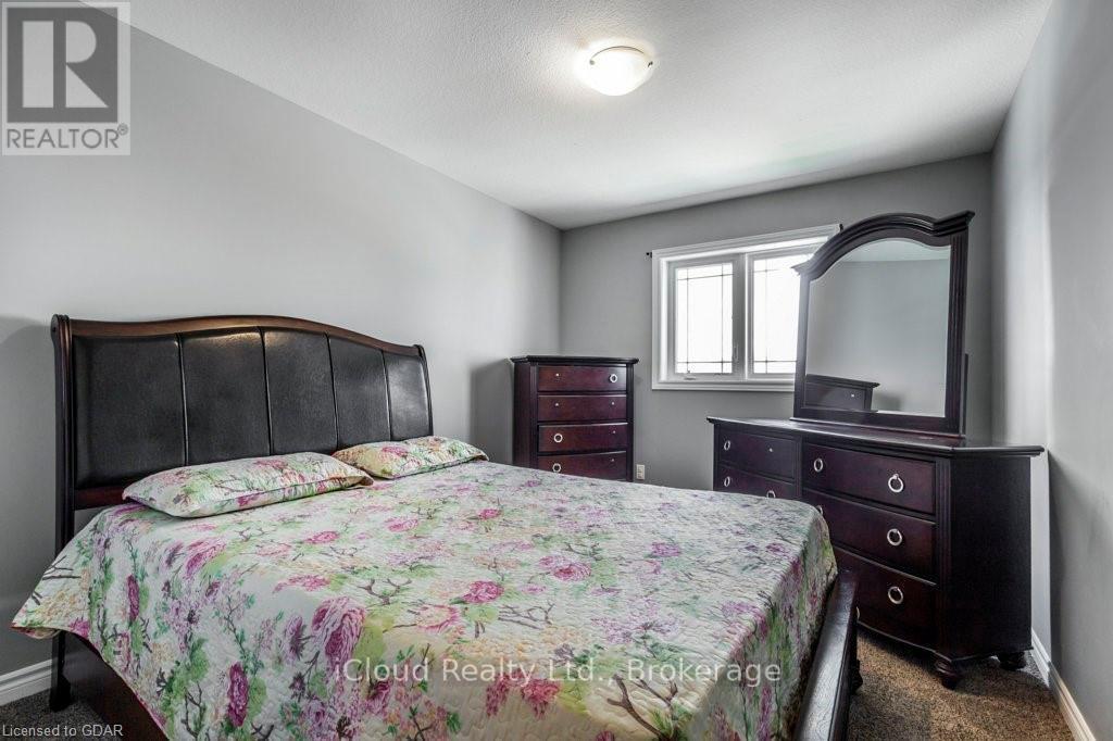 122 SUMMIT RIDGE DRIVE - 17