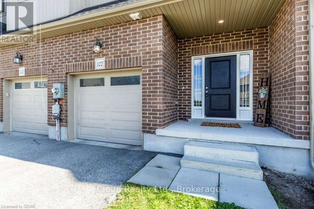 122 SUMMIT RIDGE DRIVE - 2