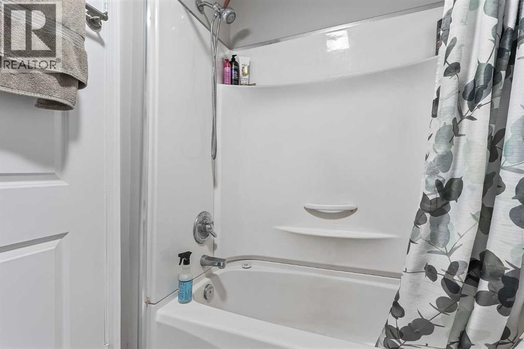1017 19A Avenue - 10
