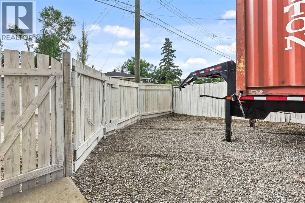 1017 19A Avenue - 44