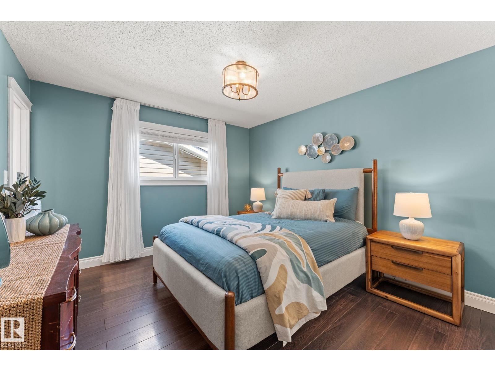 4404 42B AV — photo 20