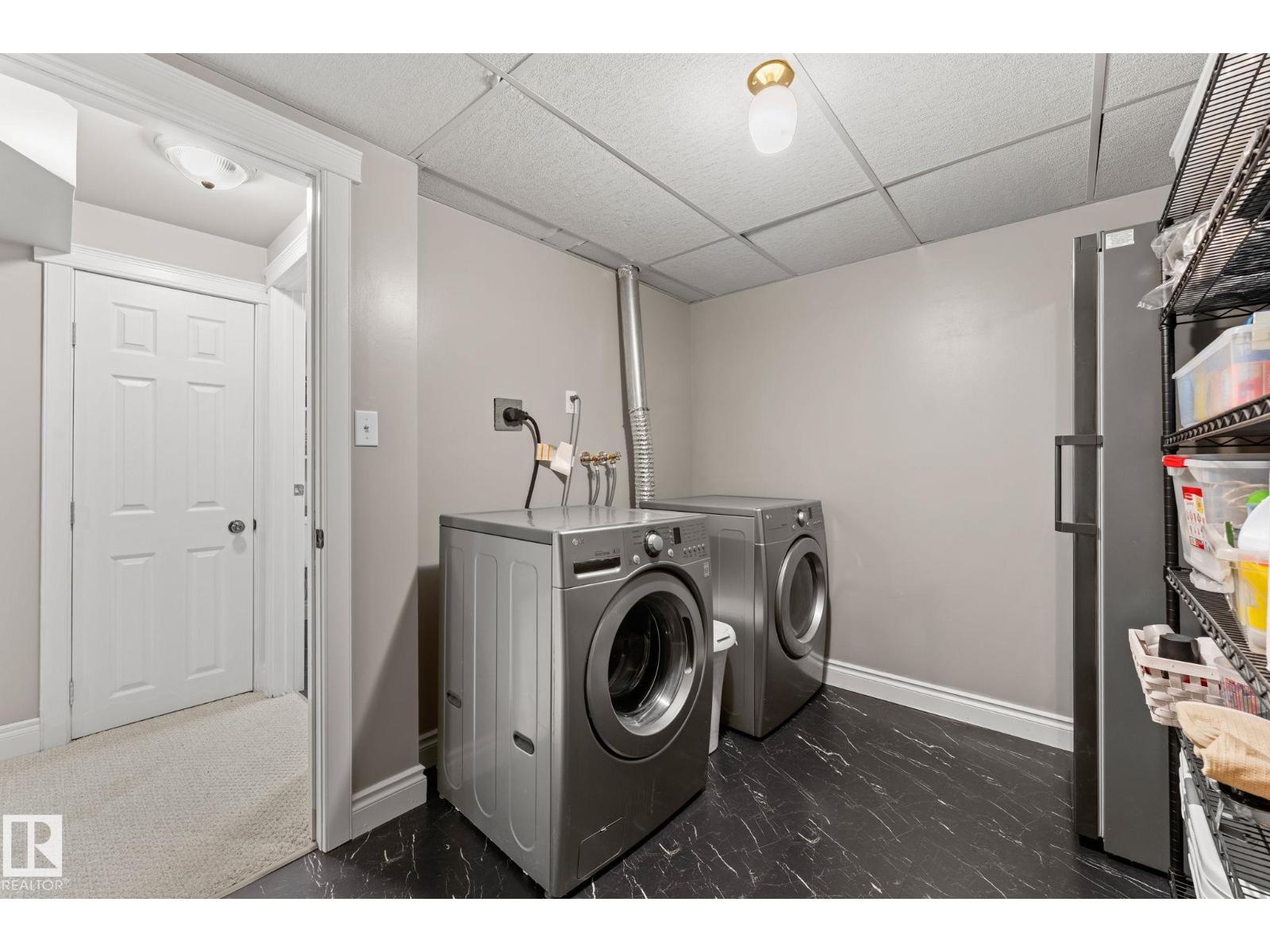 4404 42B AV — photo 34