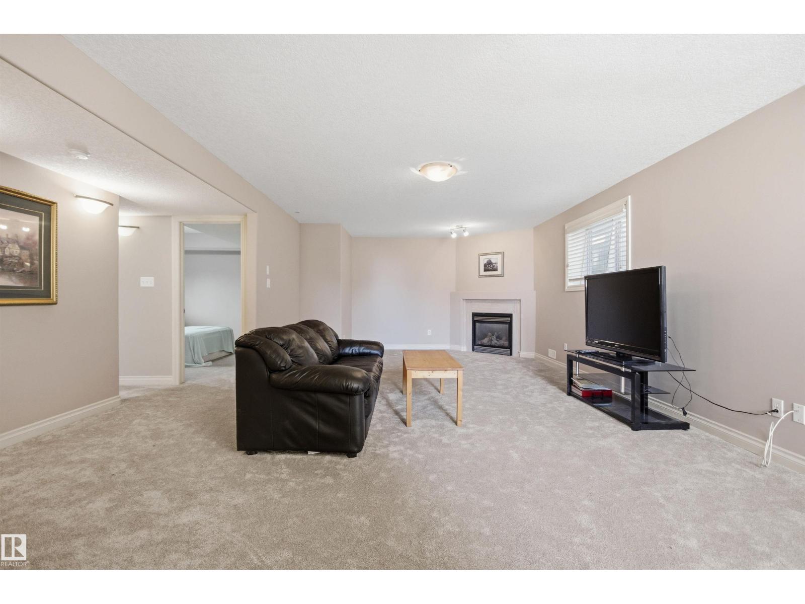 16204 48 ST NW - 27