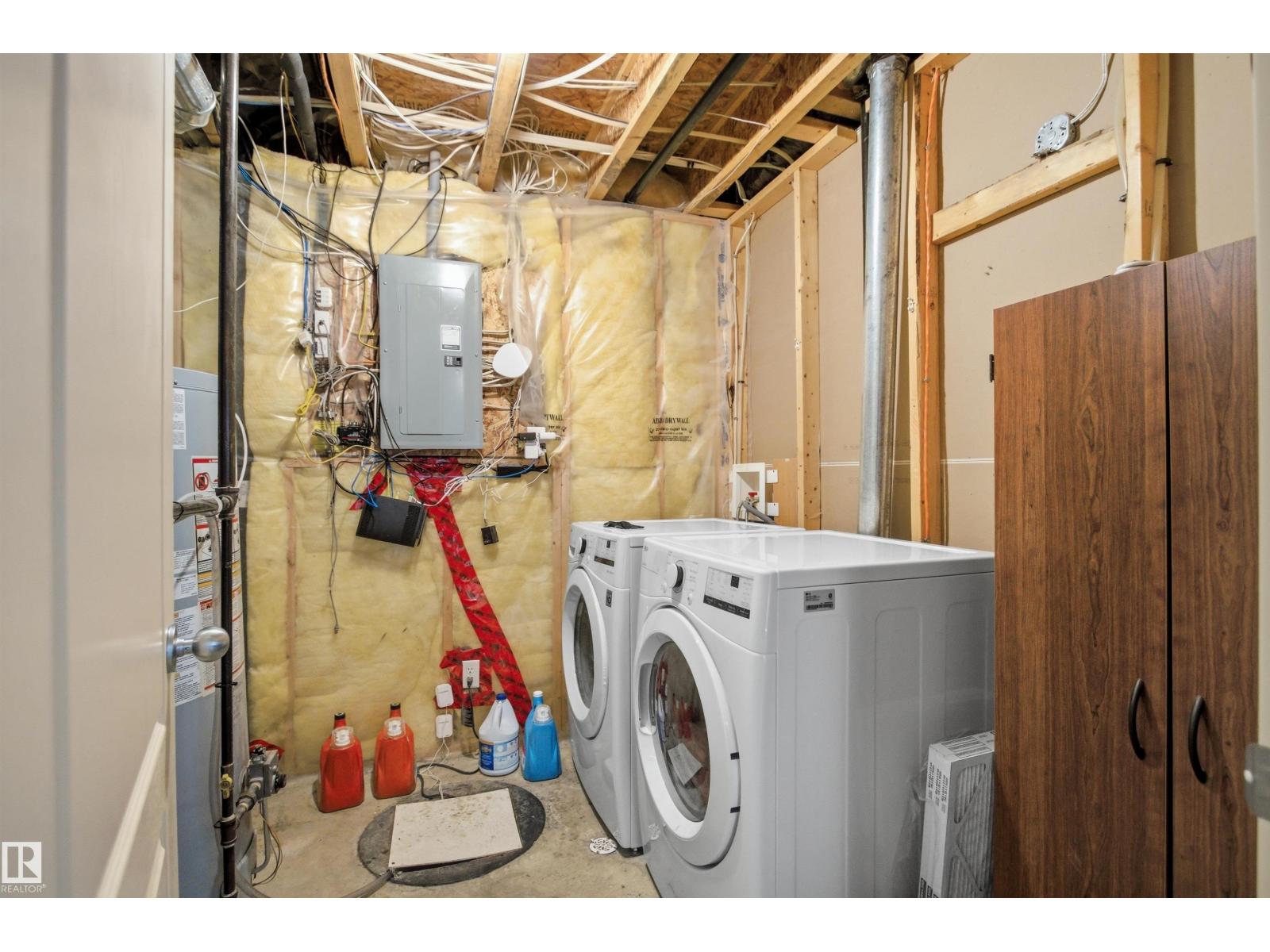 16204 48 ST NW - 35