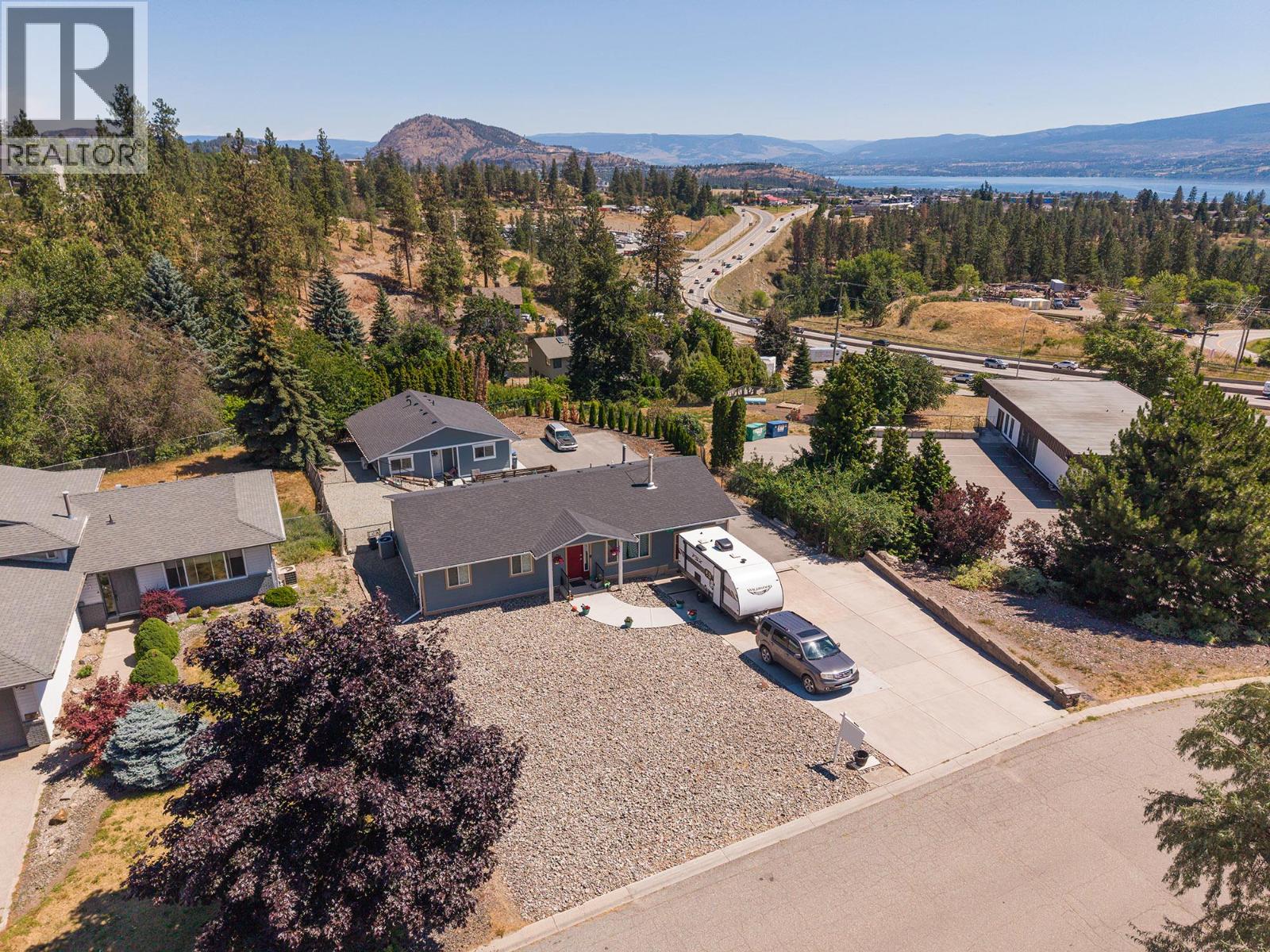 3728 Glenway Road - 3