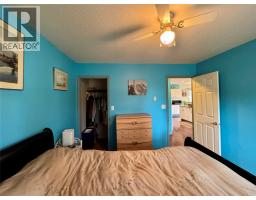 4949 Luxor Creek Road, Edgewater, BC V0A1B0 Photo 15