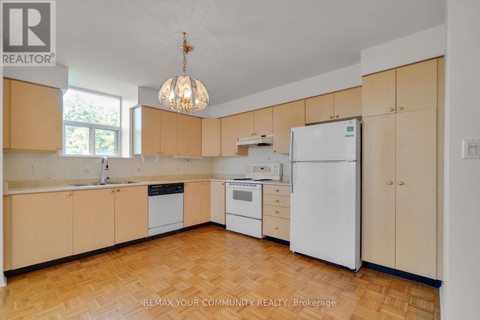 #423 7373 MARTIN GROVE ROAD - 17