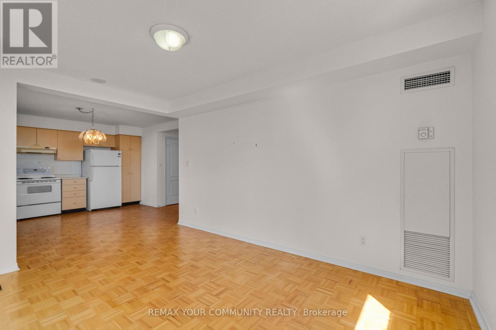 #423 7373 MARTIN GROVE ROAD - 15