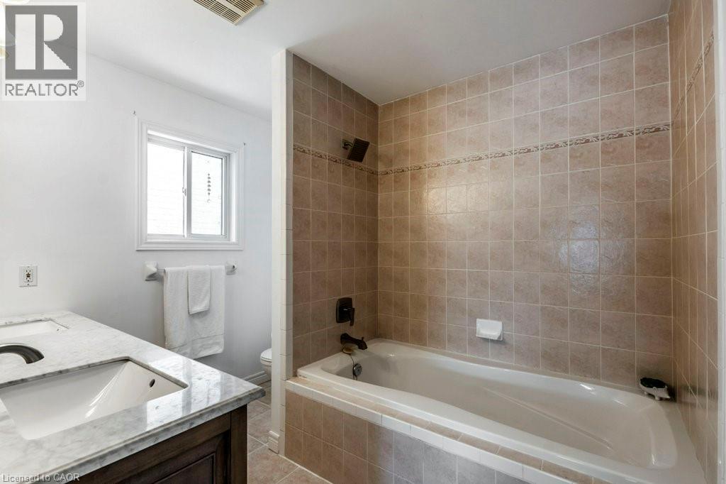 62 SPADARA Drive - 28
