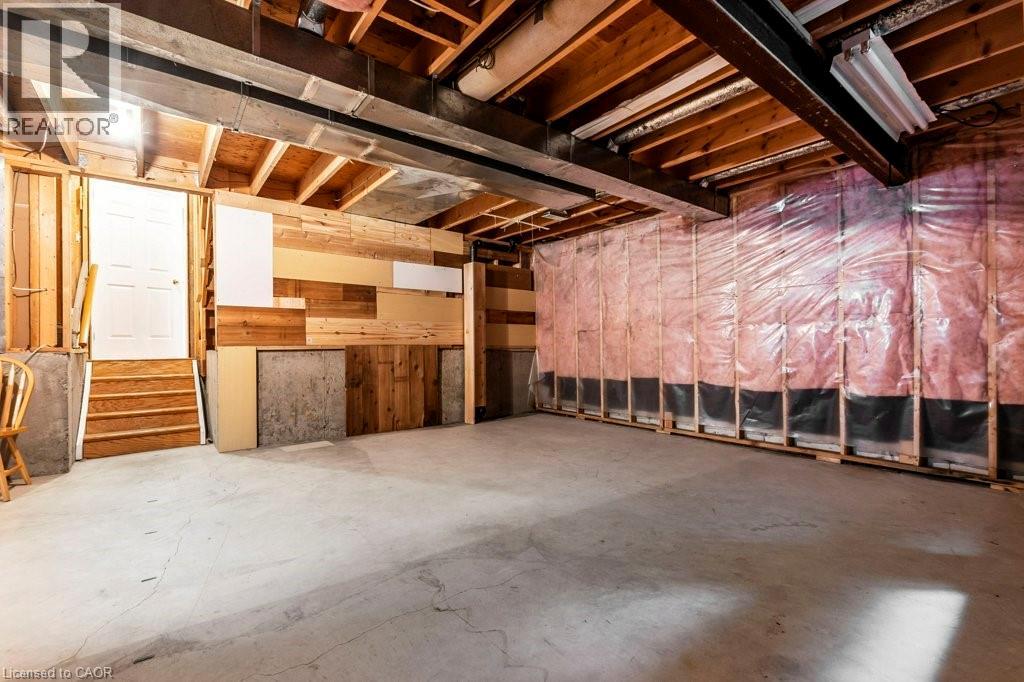 62 SPADARA Drive - 38