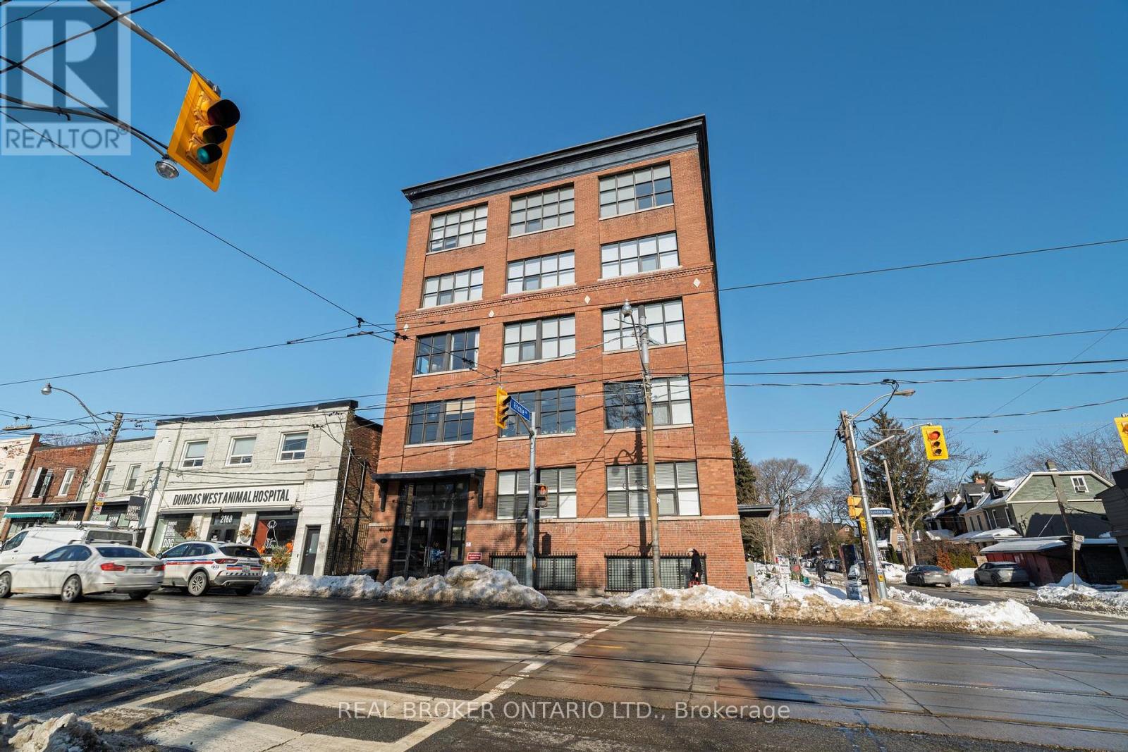 #PH3 2154 DUNDAS STREET W - 28