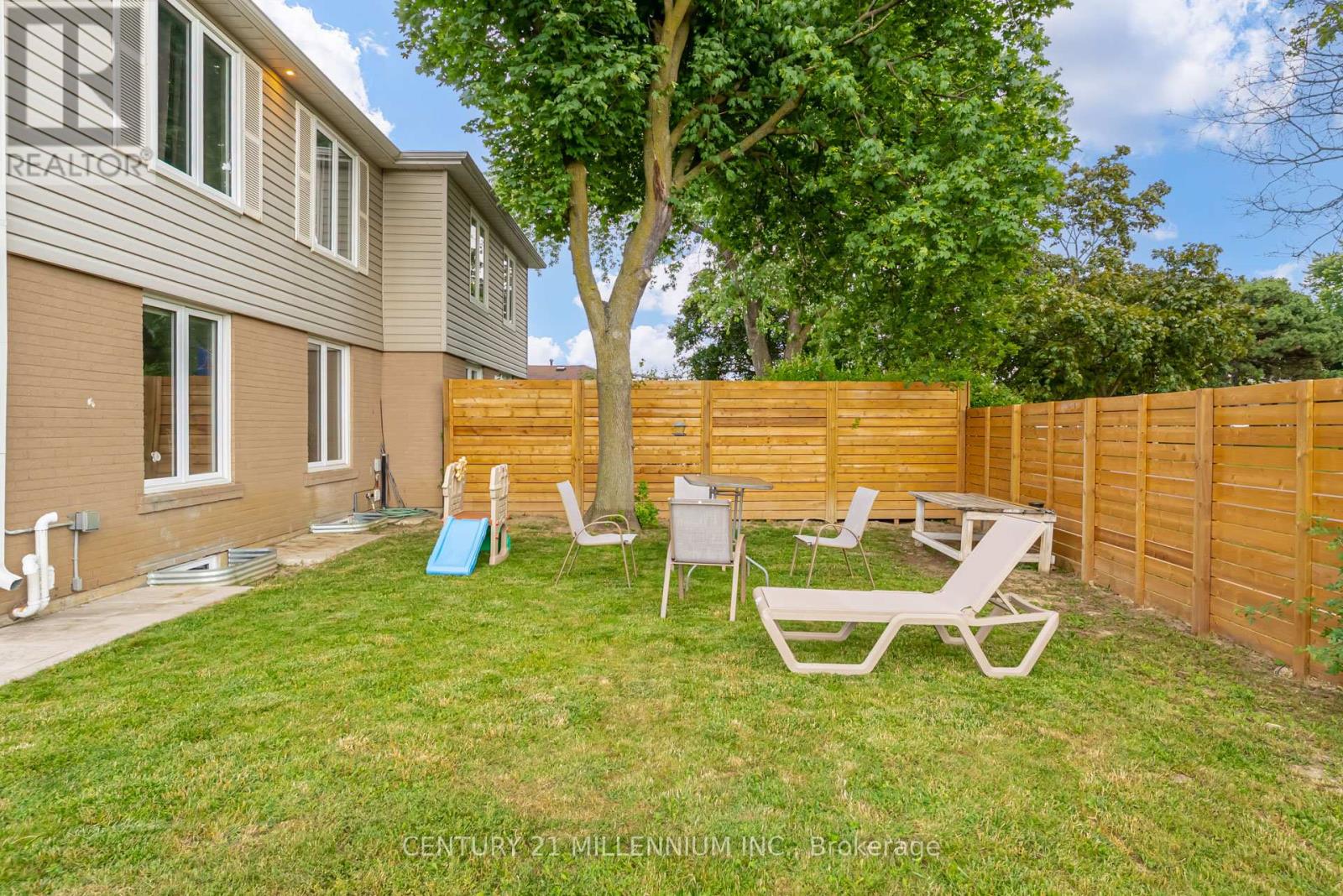 75 GOLDCREST ROAD - 48