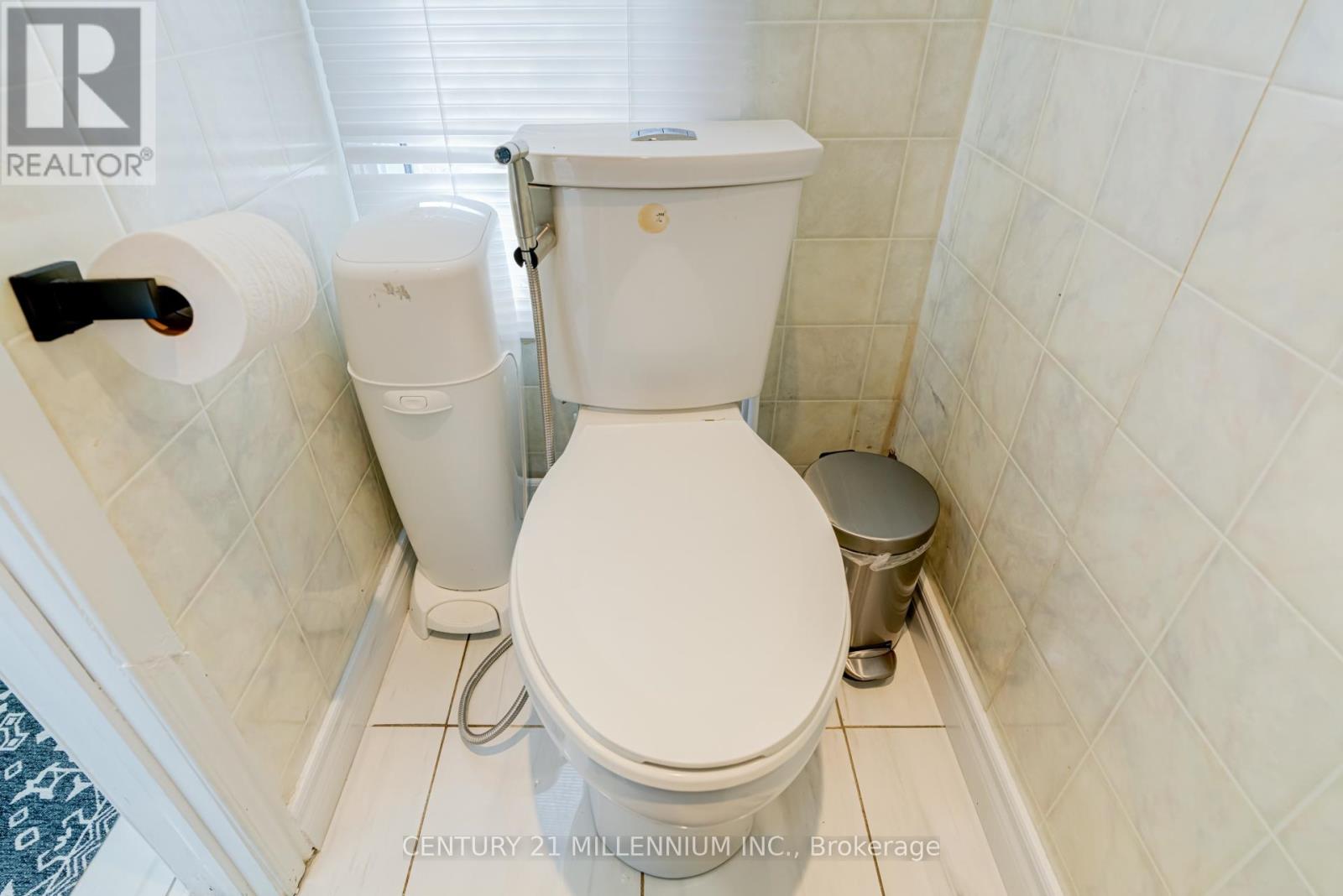 75 GOLDCREST ROAD - 20