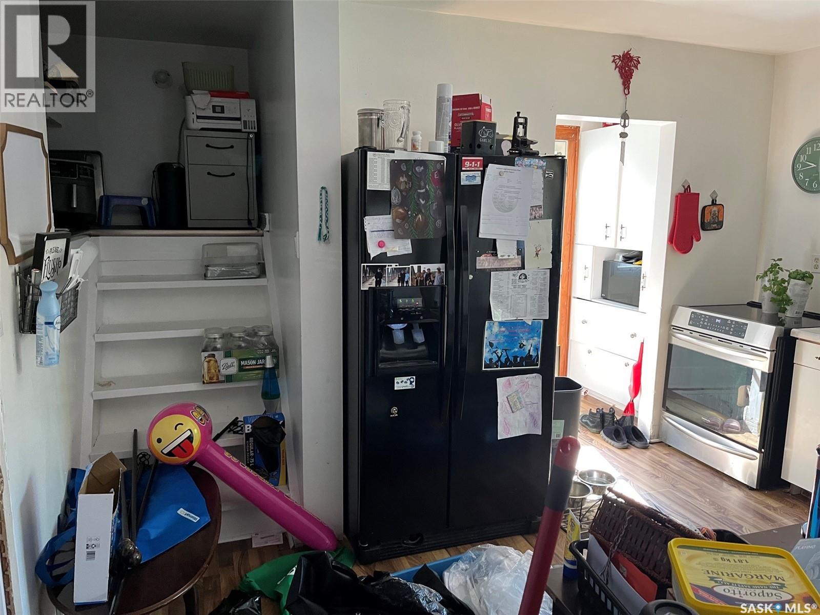 1027 7th AVENUE NE - 9