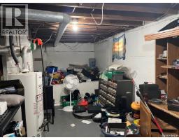 1027 7th Avenue Ne, Moose Jaw, SK S6H1M9 Photo 32