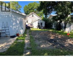 1027 7th Avenue Ne, Moose Jaw, SK S6H1M9 Photo 11