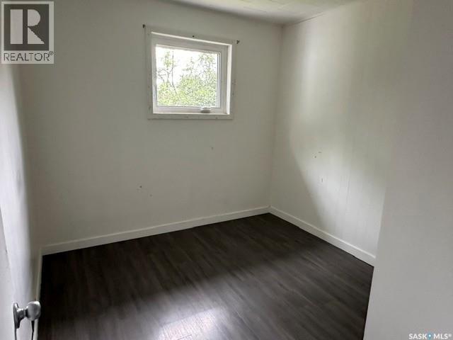 1447 Elphinstone STREET - 16