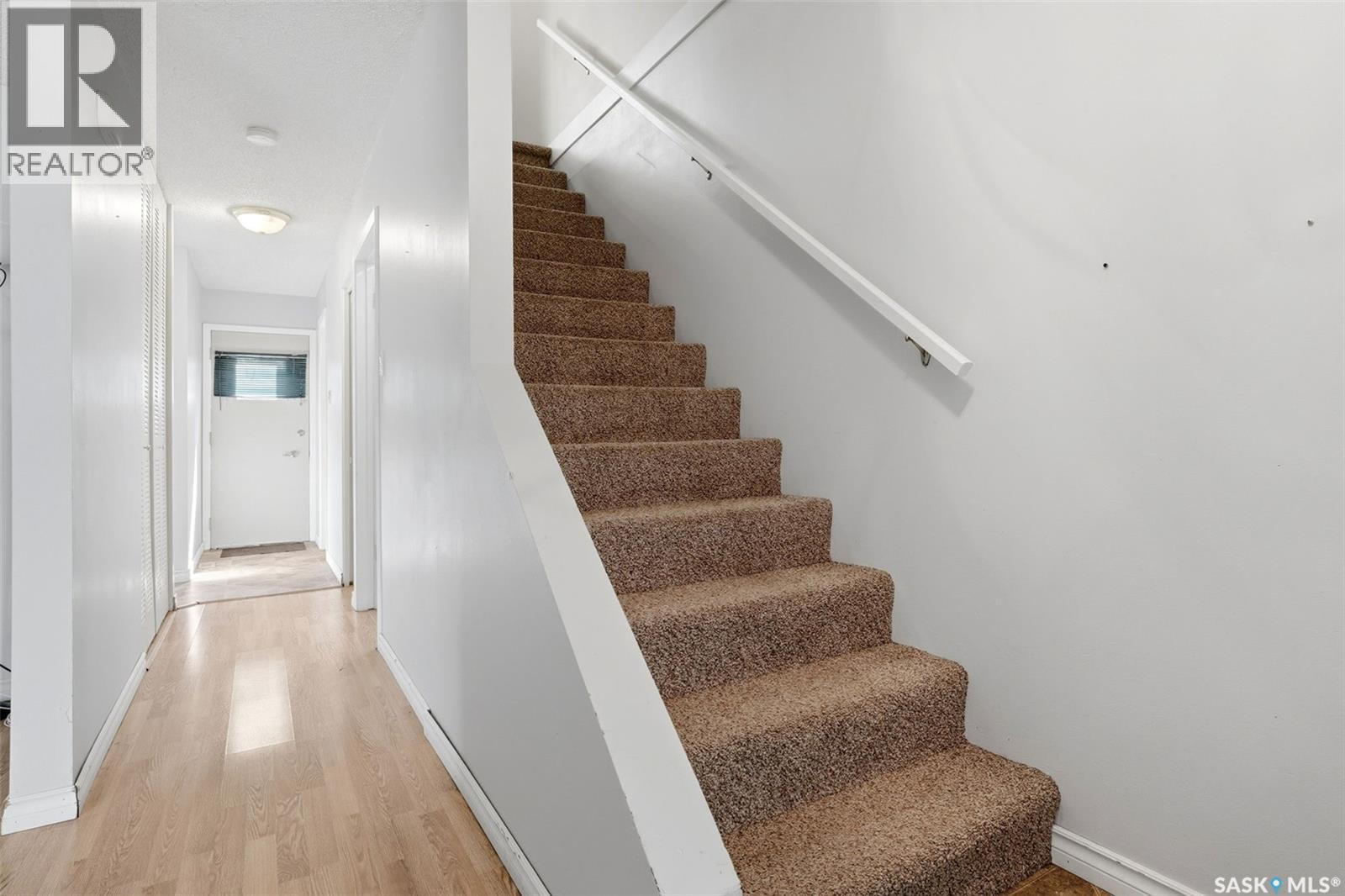 #98 OAKVIEW DRIVE - 11