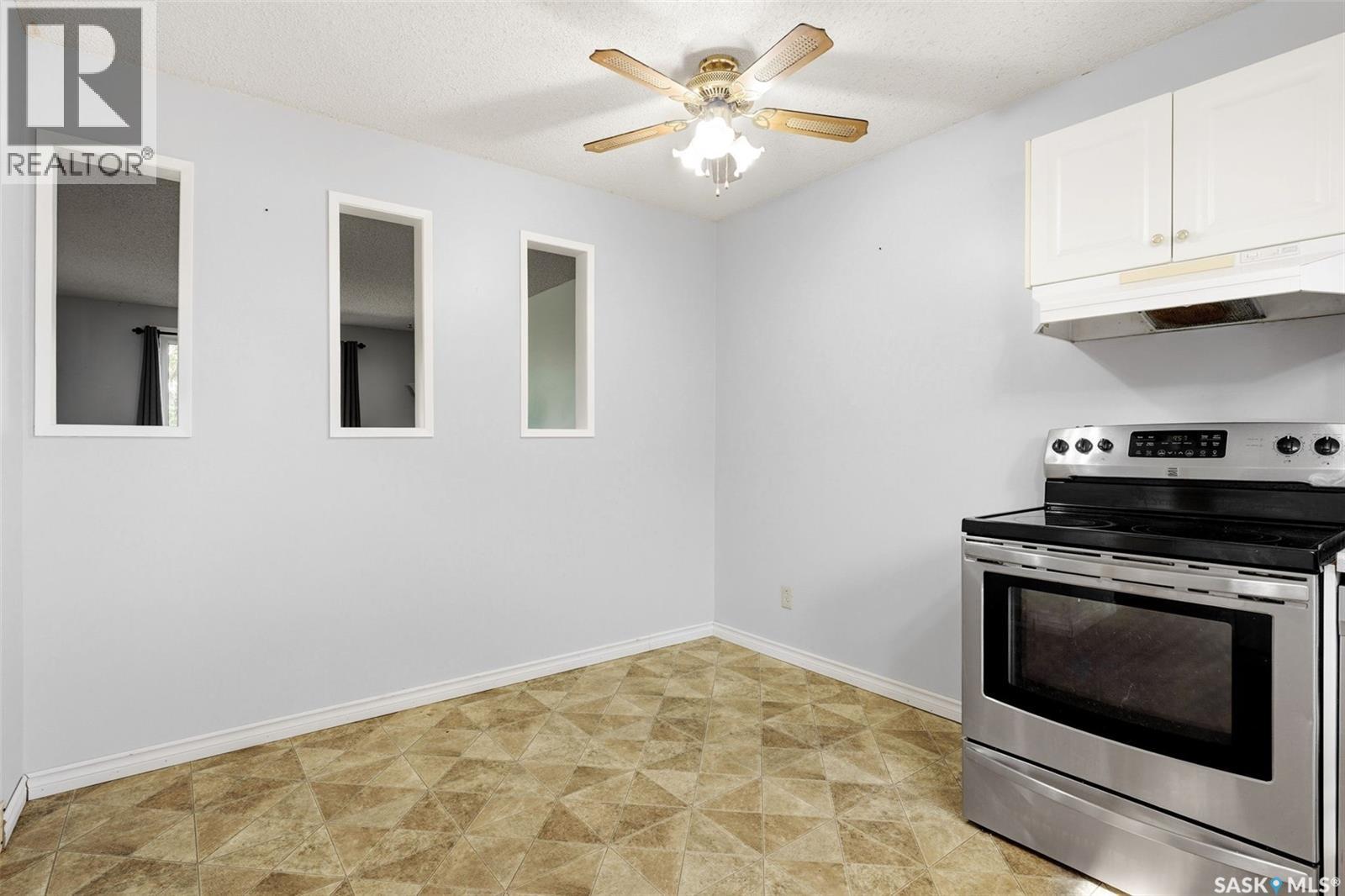 #98 OAKVIEW DRIVE - 9