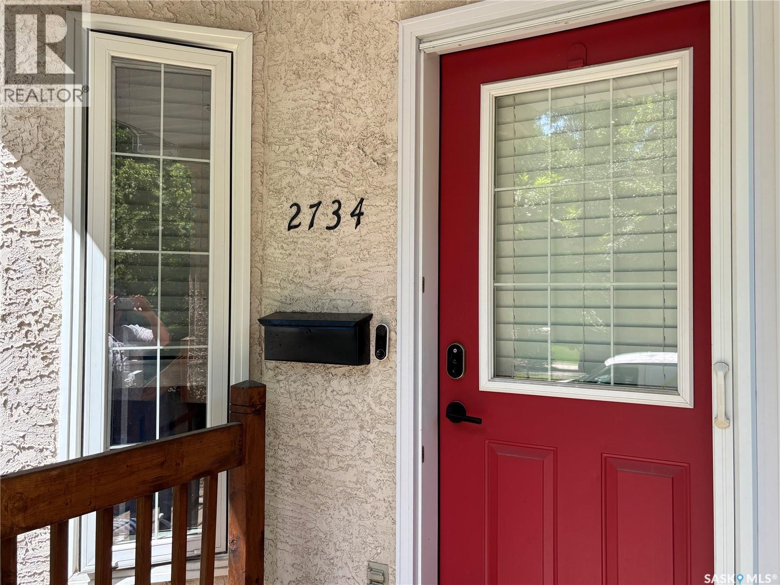 2734 Victoria AVENUE - photo 3