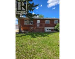 Primary Bedroom - 410 7 Street, Fox Creek, AB T0H1P0 Photo 6