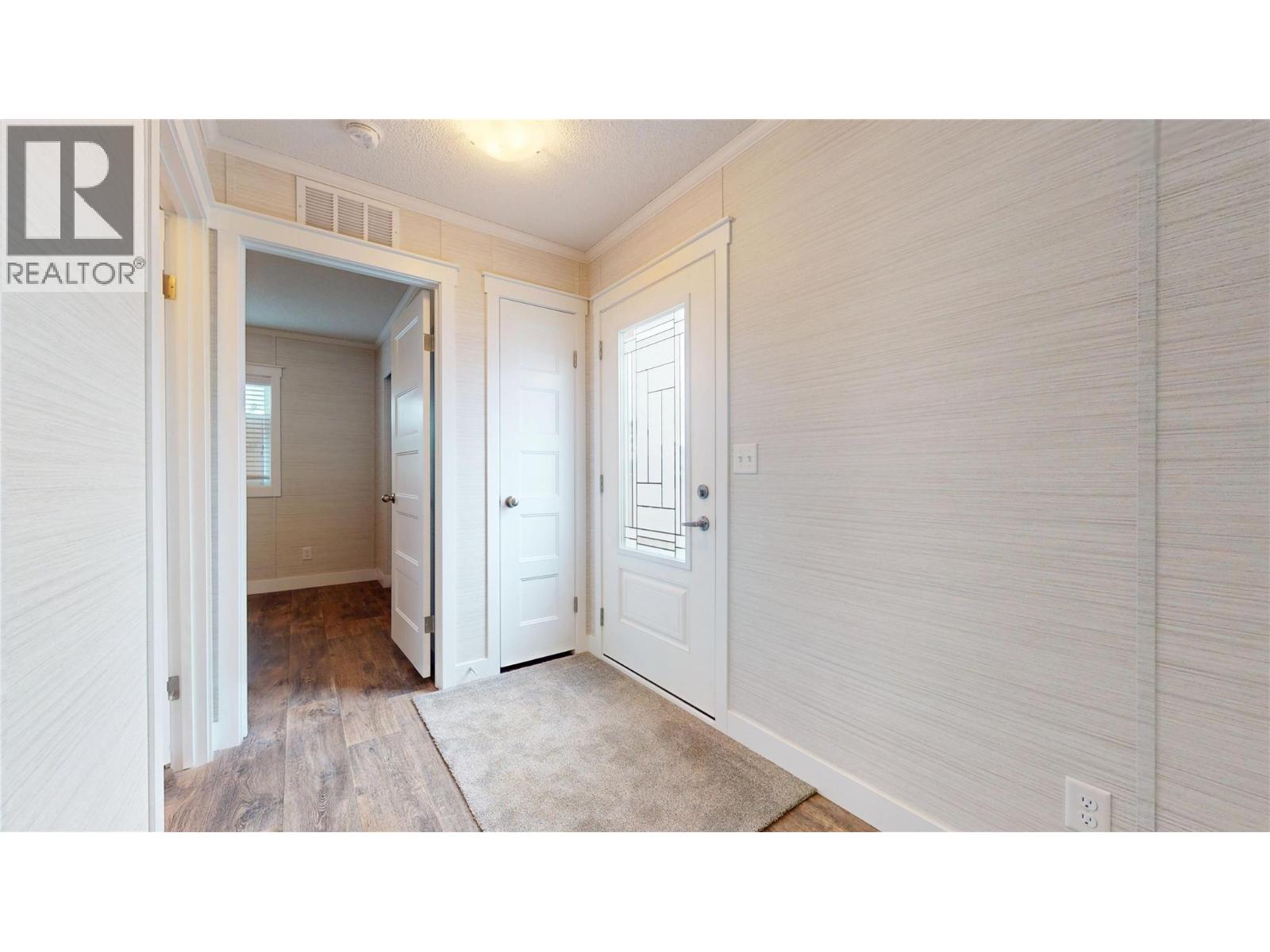 532 Steepleview Avenue NW - 4