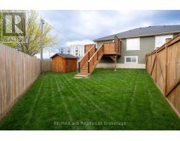 136 Maple Lane, Tillsonburg, ON N4G2Y9 Photo 11