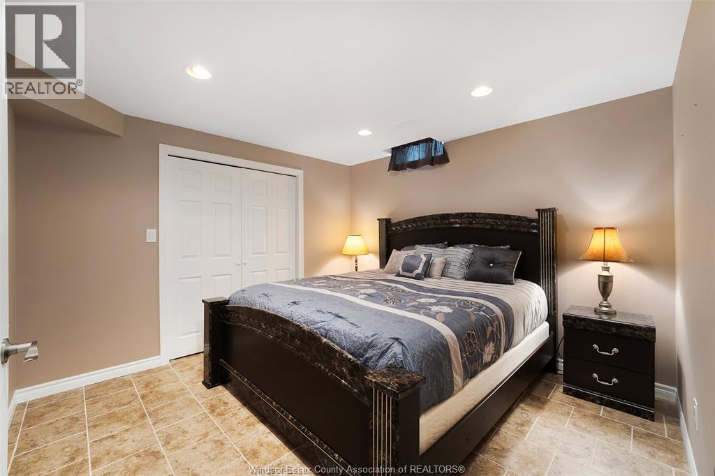 #68 5925 Ballantrae CRESCENT - 24
