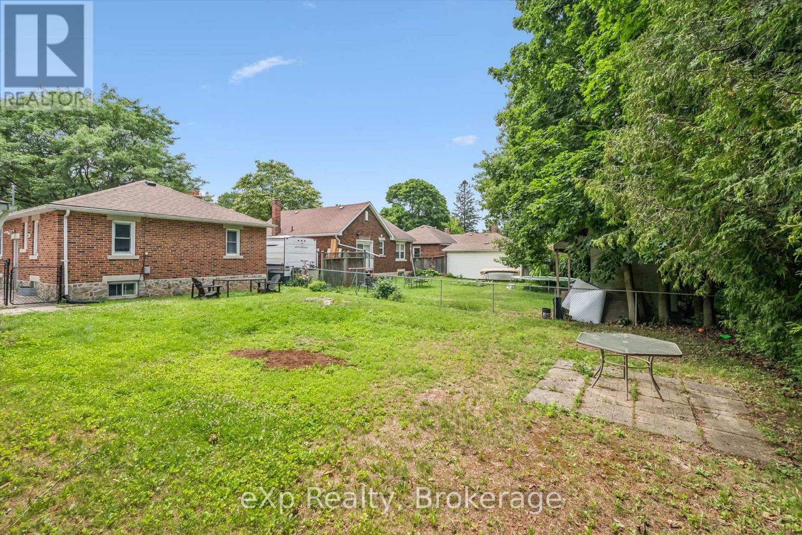 151 HUNGERFORD ROAD - 40